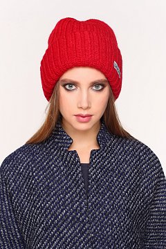 Яркая теплая шапка с широким отворотом